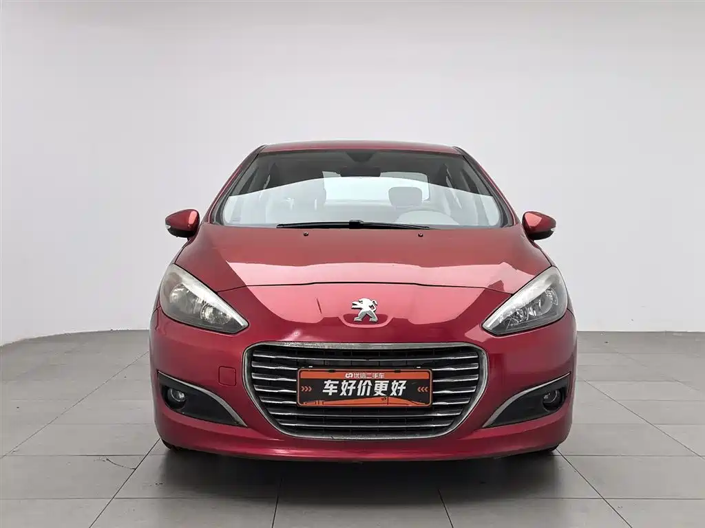 Peugeot 308 2013 Model 1.6L Manual Superior Style фото 3