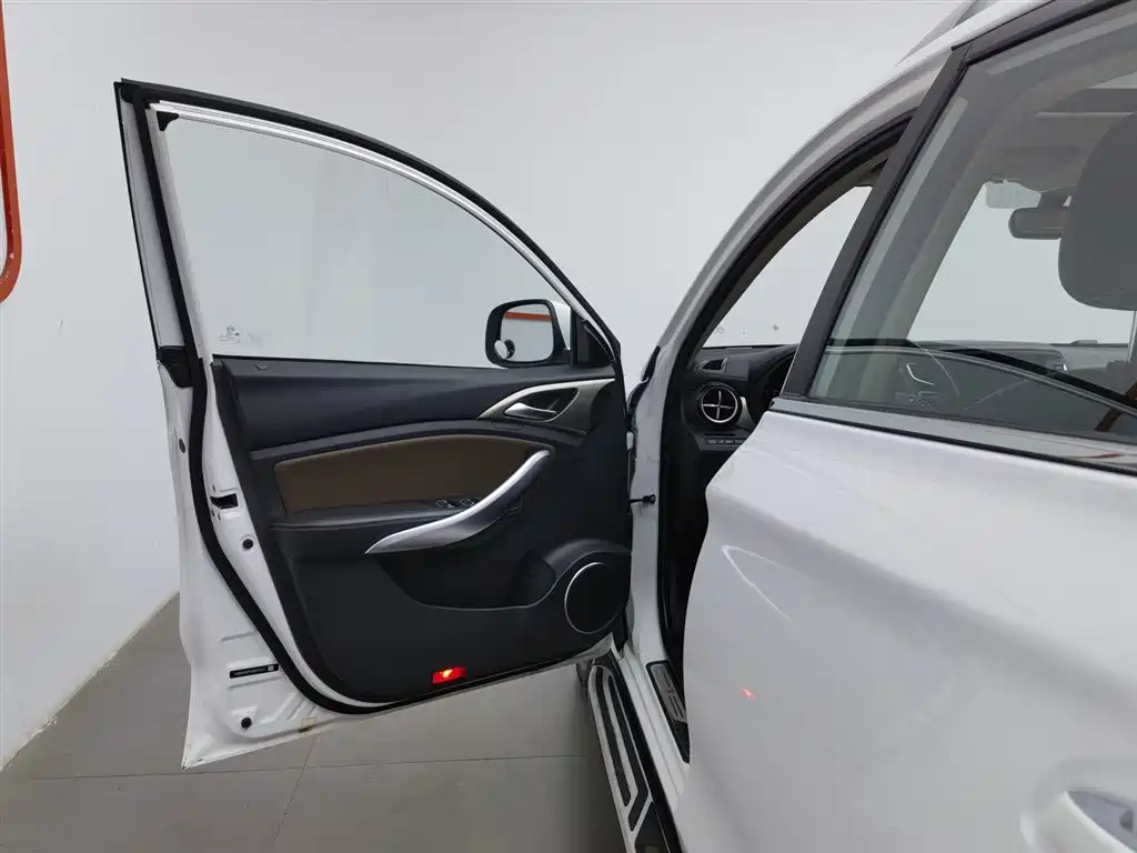 BYD Song 2018 1.5TID Auto Connected Premium фото 8