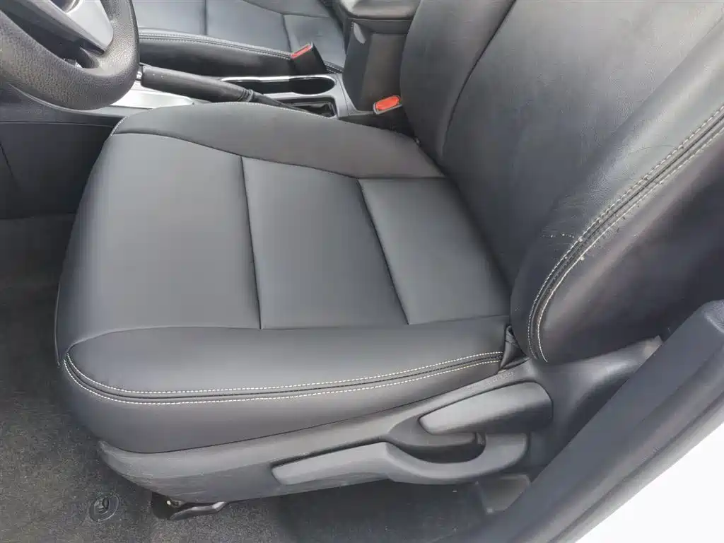 Toyota Corolla 2018 1.2T S-CVT GL-i Smart Shine Edition фото 20