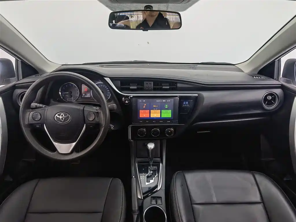Toyota Corolla 2018 1.2T S-CVT GL-i Smart Shine Edition фото 5