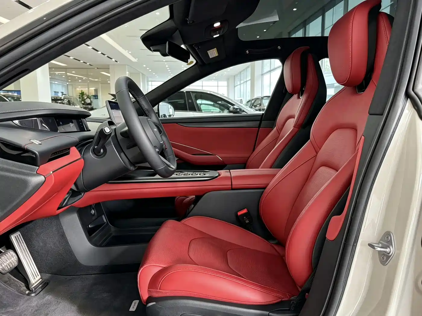 Xiaomi Auto Xiaomi SU7 2024 AWD Extended Range Advanced Smart Driving Max Edition фото 3