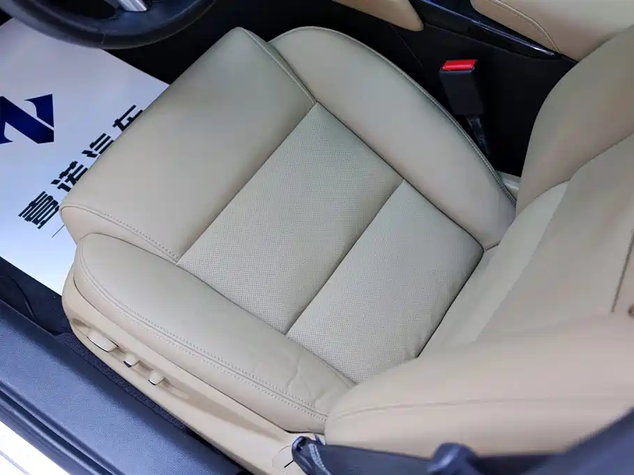 Cadillac XTS 2018 28T Luxury Model фото 28