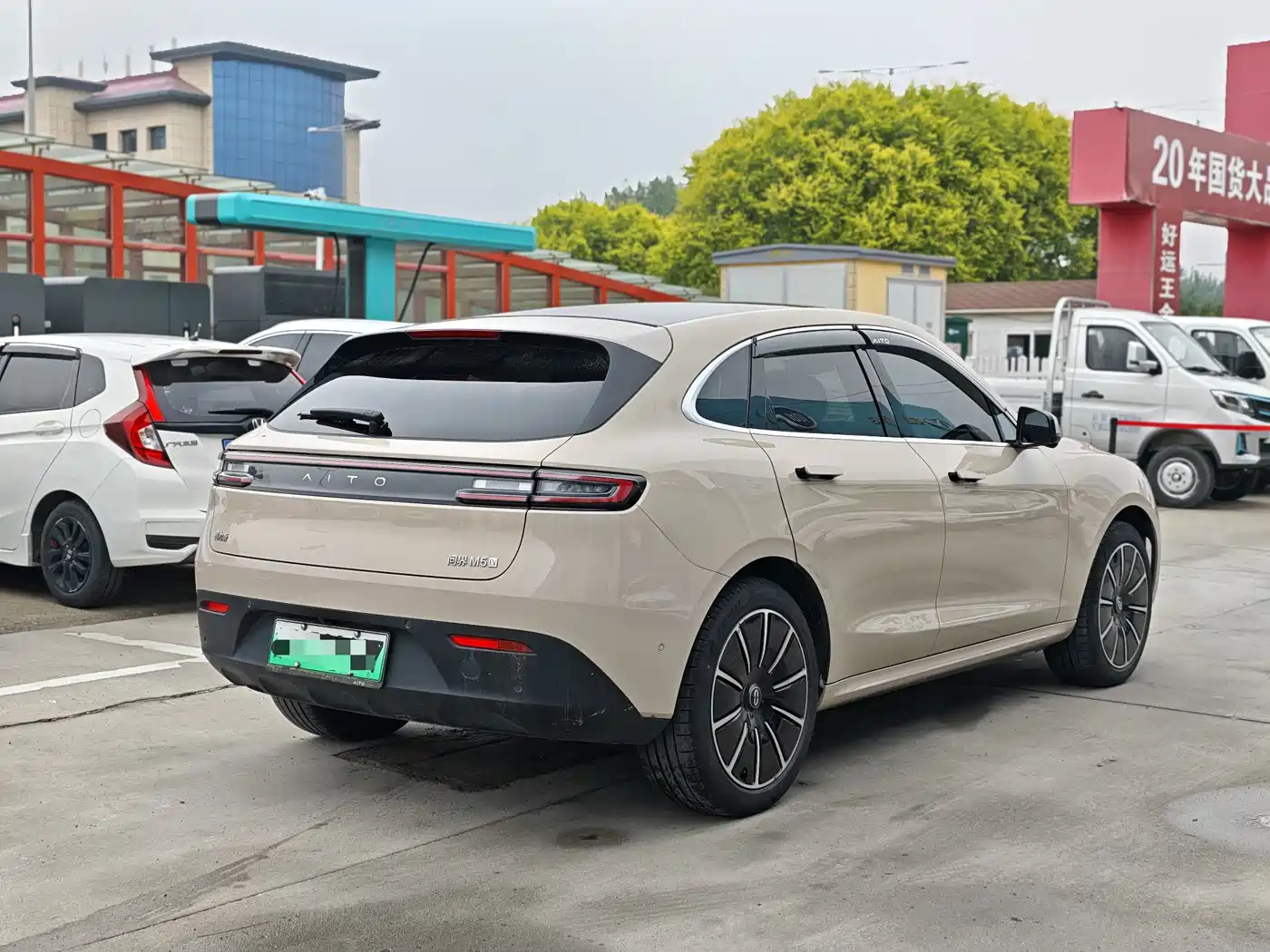 AITO Wenjie AITO M5 2022 Model Pure Electric AWD Performance Edition фото 4