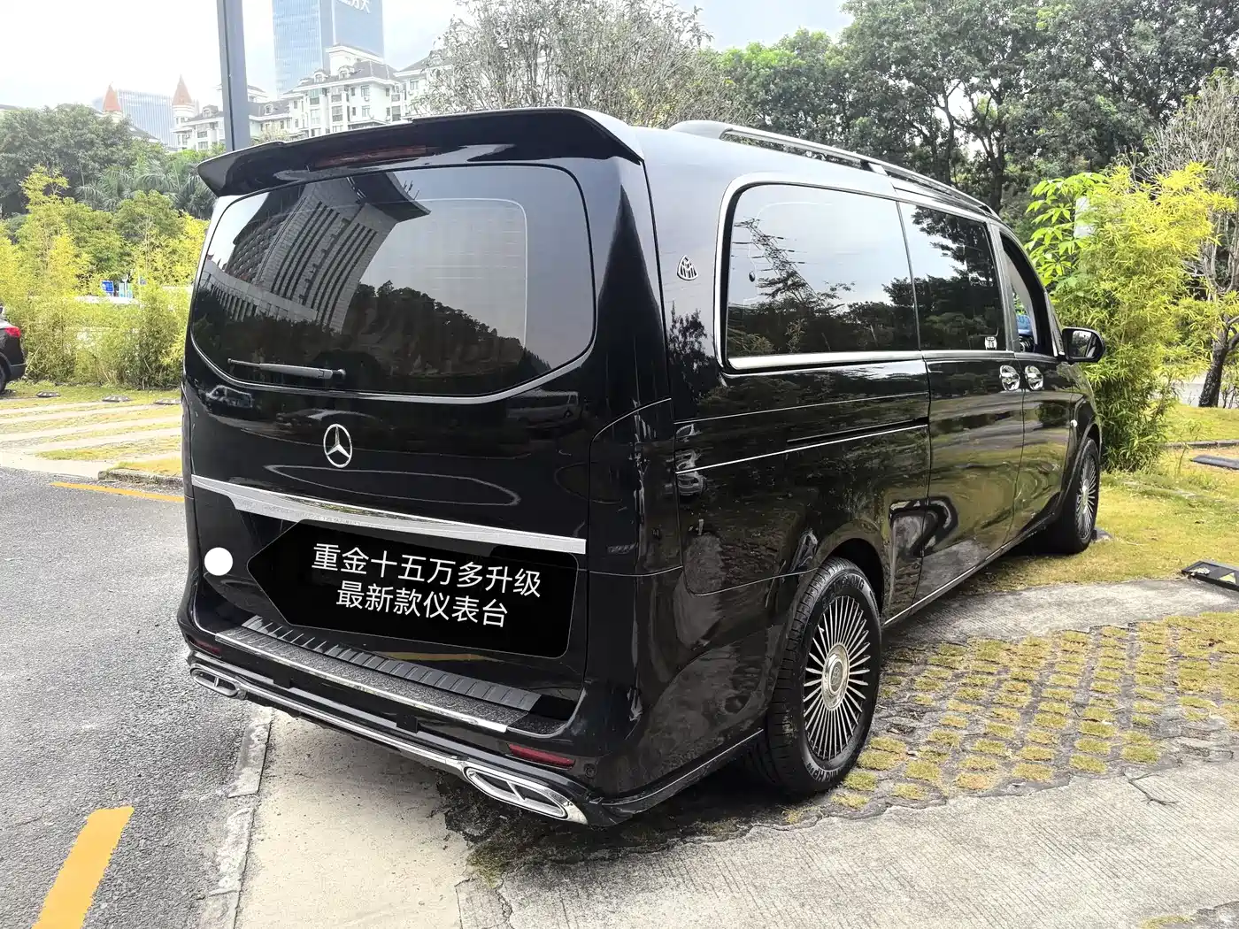 Mercedes-Benz Vito 2021 2.0T Elite 7-Seater фото 20