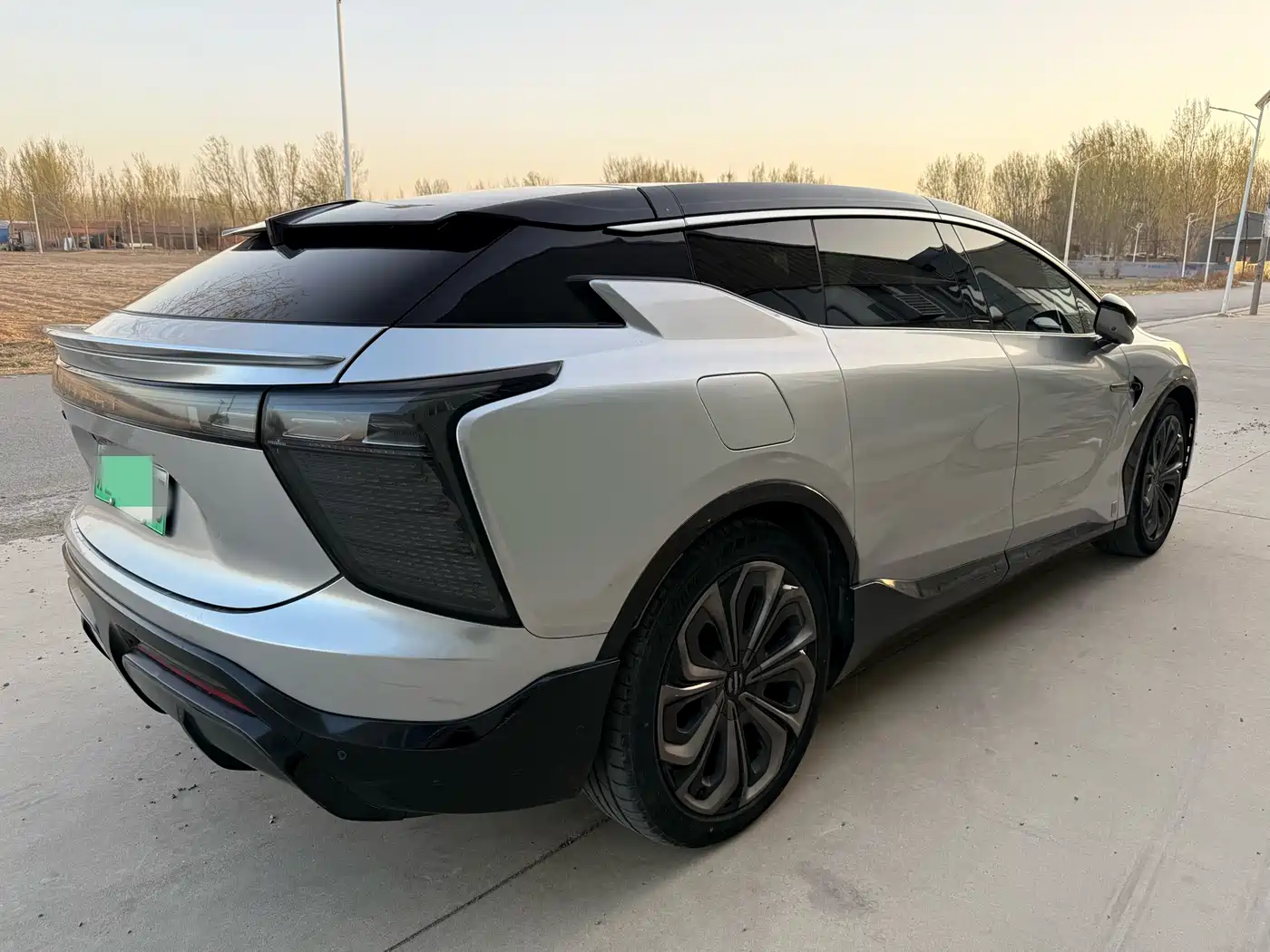 HiPhi X 2021 Flagship Edition 6-Seater фото 4