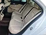 Фото 17 - Mercedes-Benz C-Class