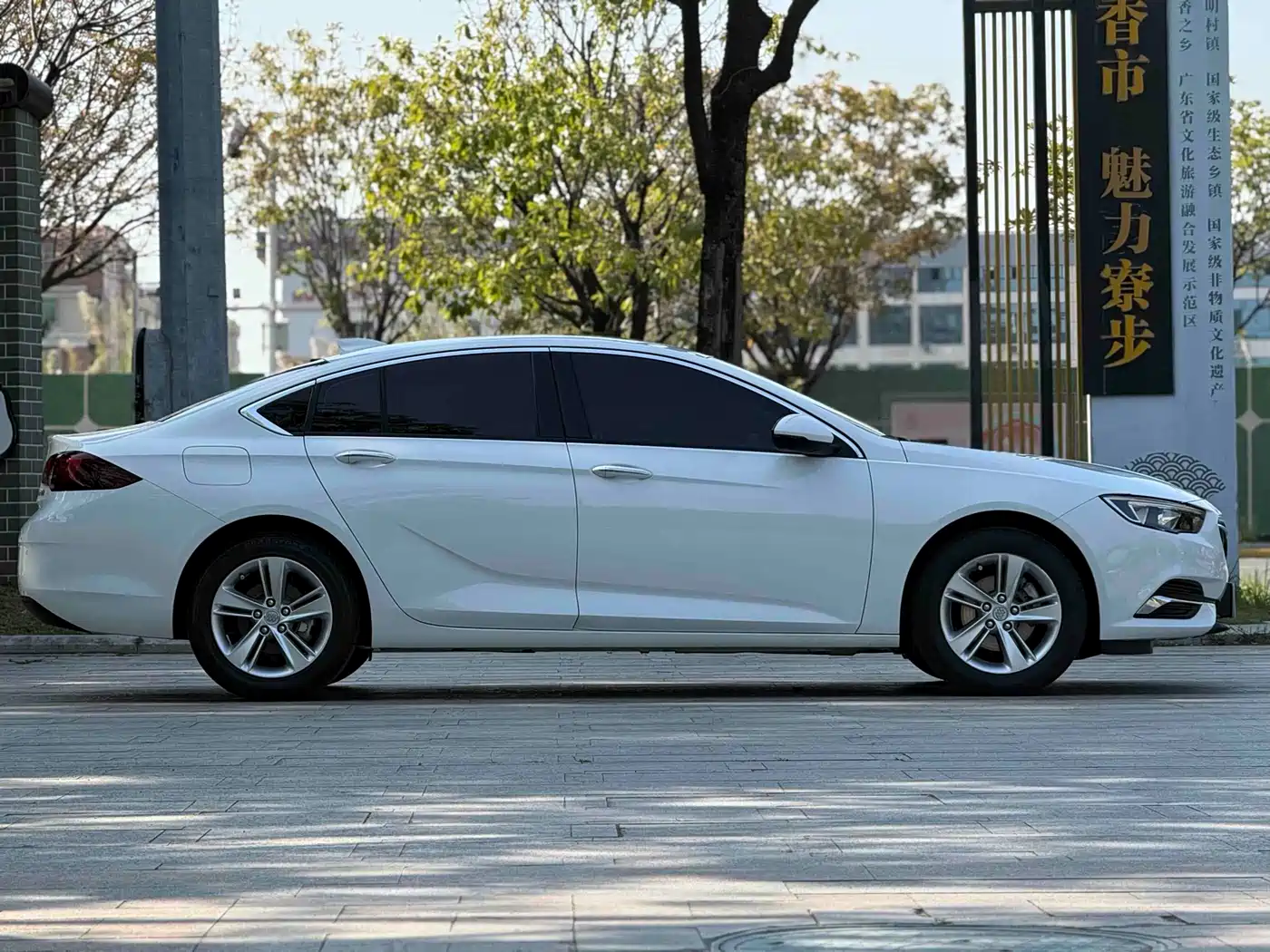 Buick Regal 2019 20T Elite China VI фото 4
