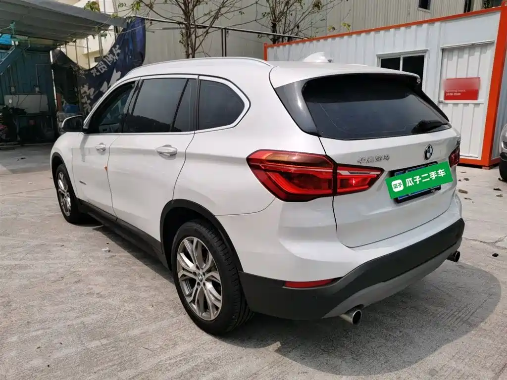 BMW X1 2018 sDrive20Li Leading Model фото 23