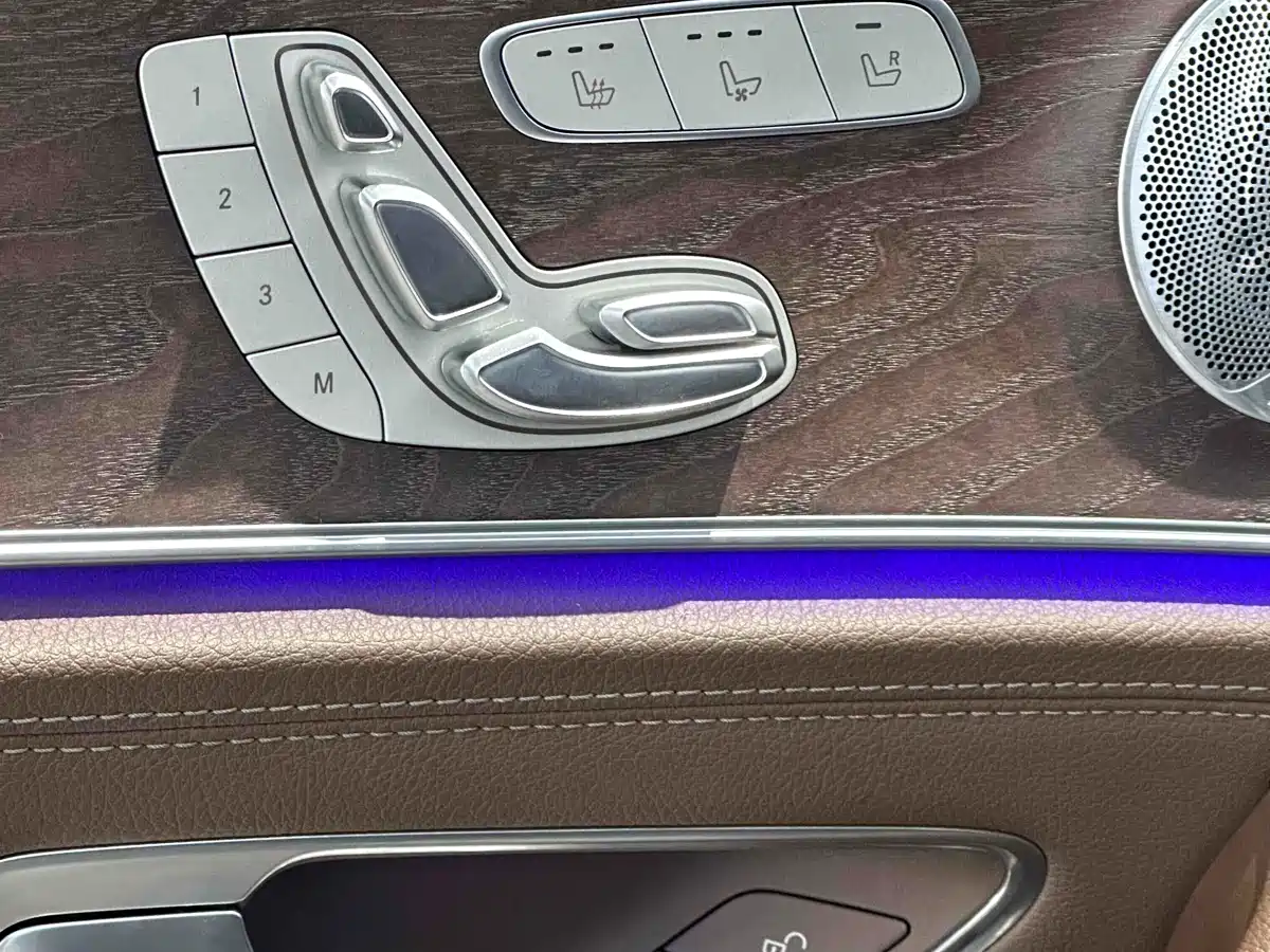 Mercedes-Benz E-Class 2020 Facelift E 300 L Exclusive фото 5