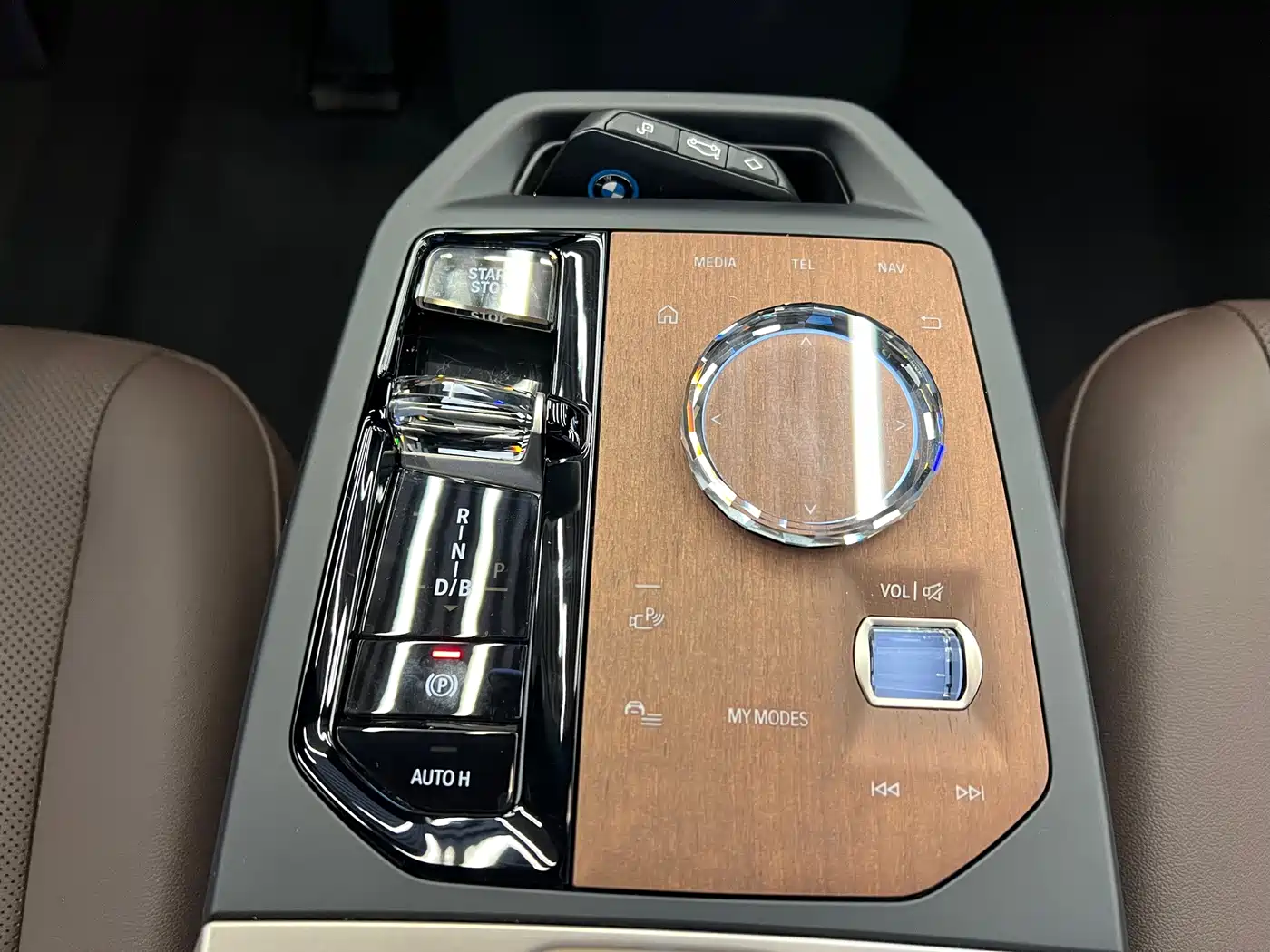 BMW iX 2025 2023 Facelift xDrive40