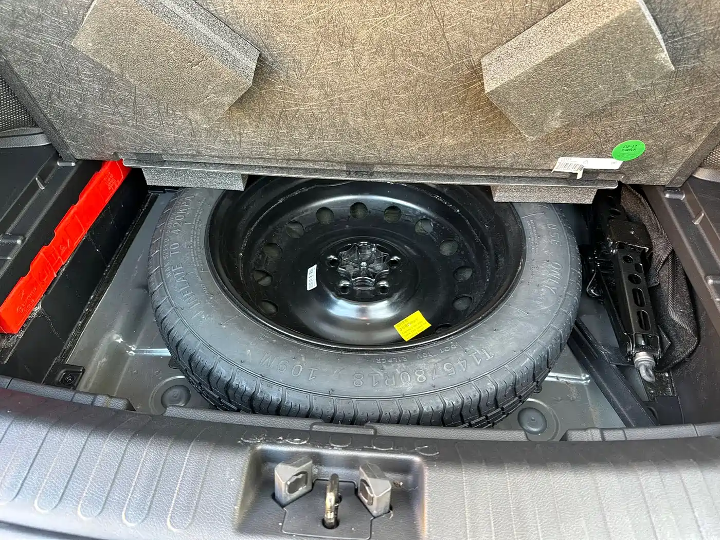 GEELY AUTOMOBILE VISION X6