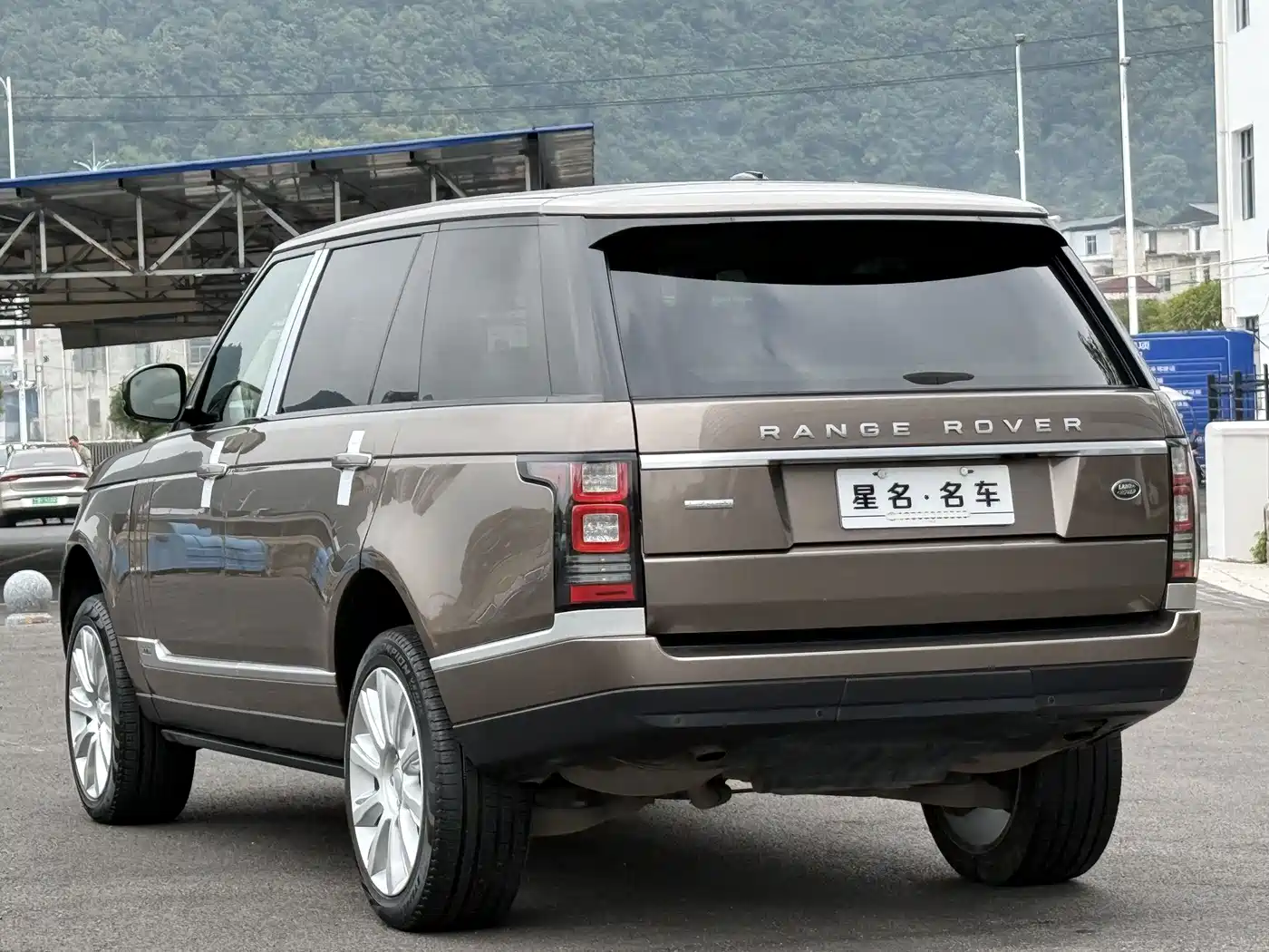 Фото 18 - Land Rover Range Rover