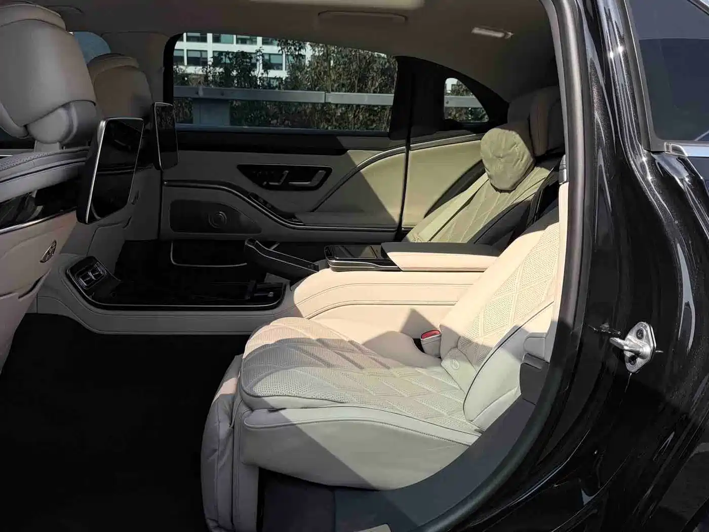 Mercedes-Benz Maybach S-Class 2023 S 480 4MATIC фото 8