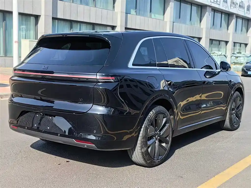 Li Auto IDEAL L8