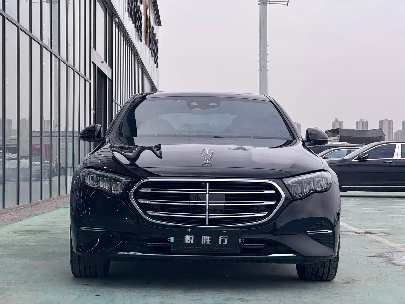 Mercedes-Benz E-Class 2025 Facelift E 300 L Luxury фото 2