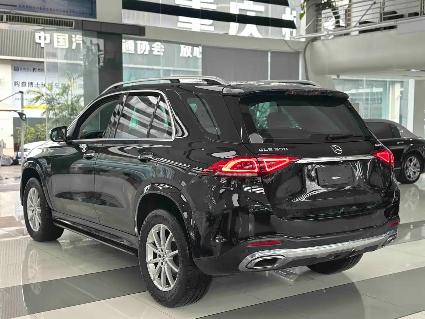 Mercedes-Benz GLE 2020 GLE 350 4MATIC Fashion фото 16