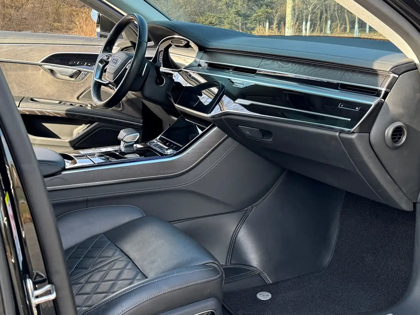 Audi A8 2023 A8L 50 TFSI quattro Exclusive фото 9