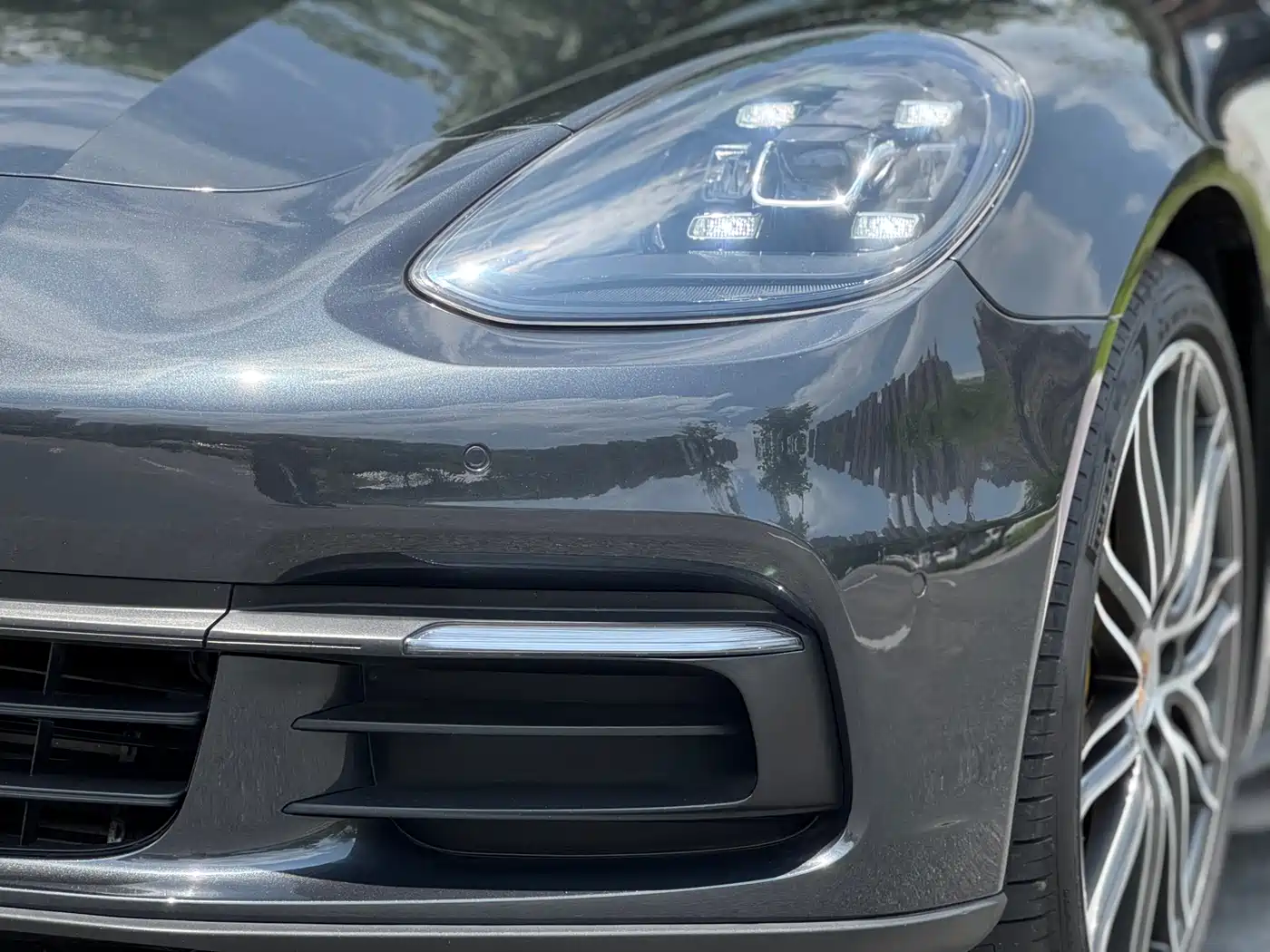 Porsche Panamera 2017 Panamera 3.0T фото 17
