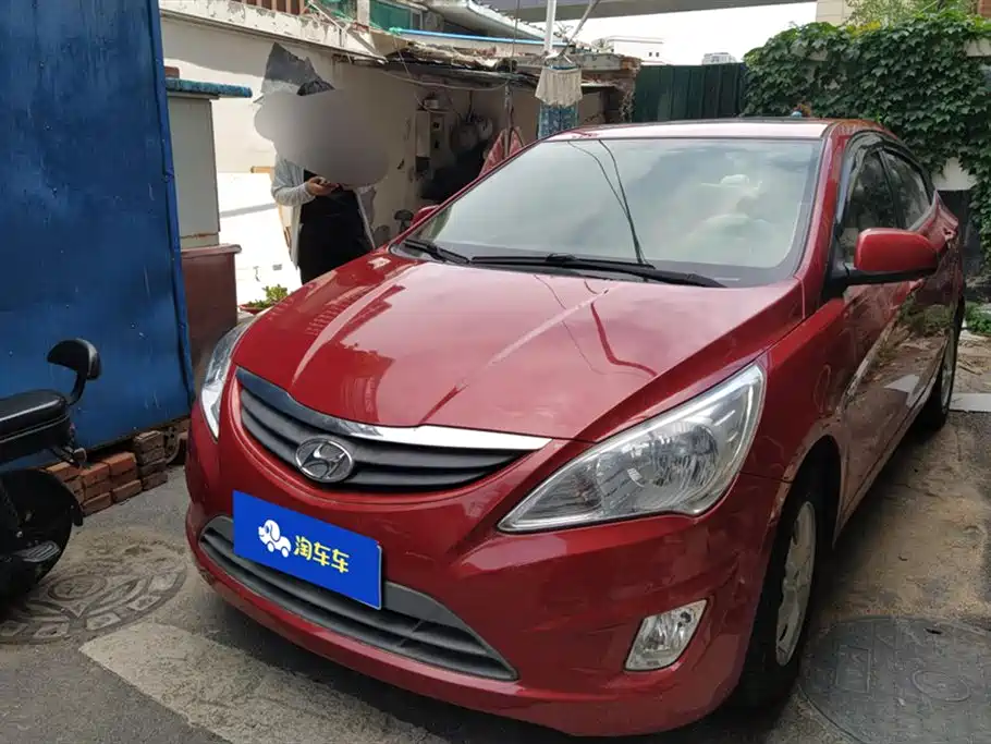 Hyundai Verna 2010 Sedan 1.4L Automatic Fashion GT