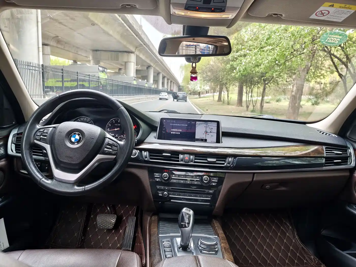 BMW X5 (Import) 2017 xDrive28i фото 6
