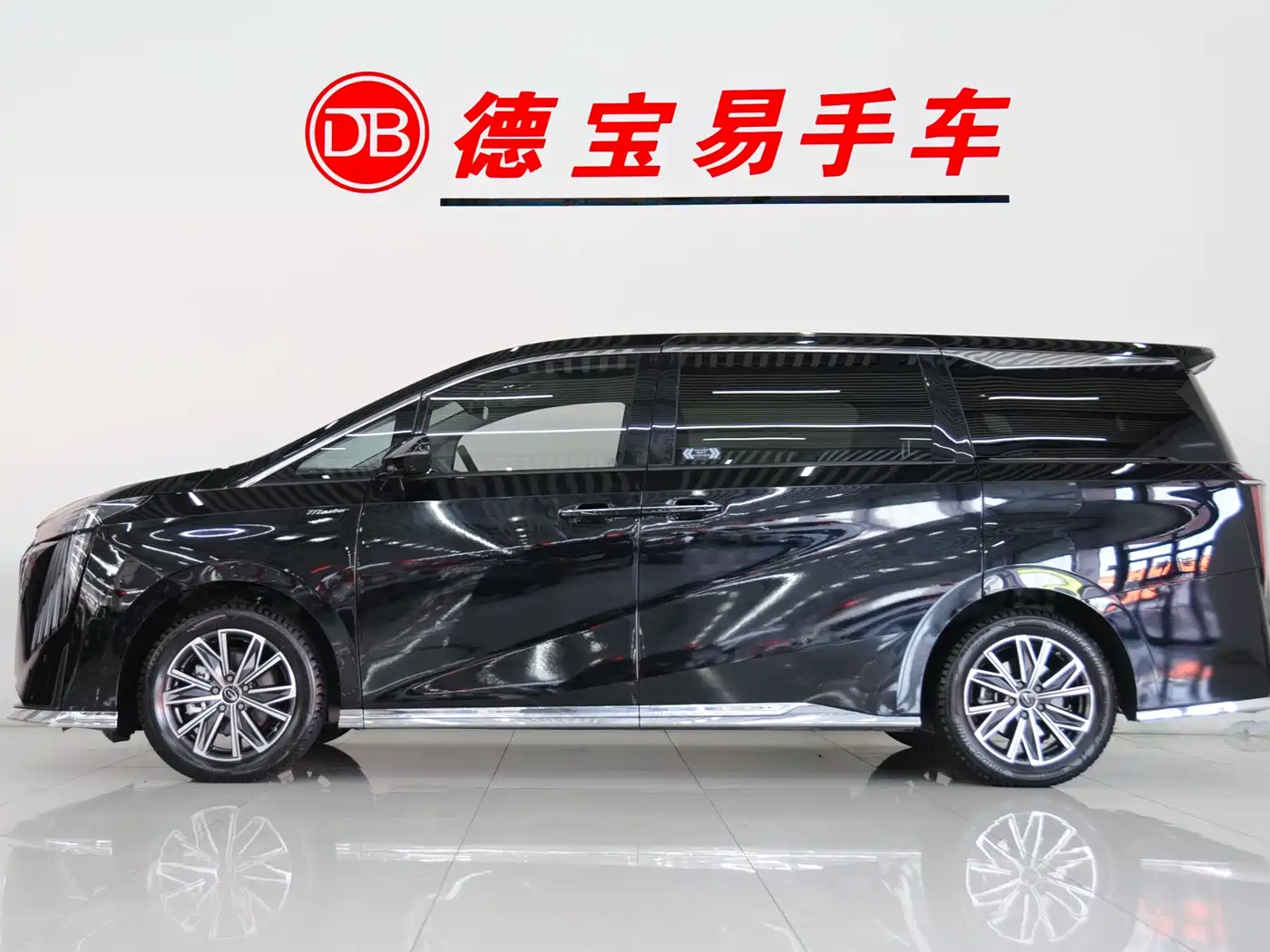 GAC Trumpchi Trumpchi M8 2024 Master Series 400T Premium Edition фото 3