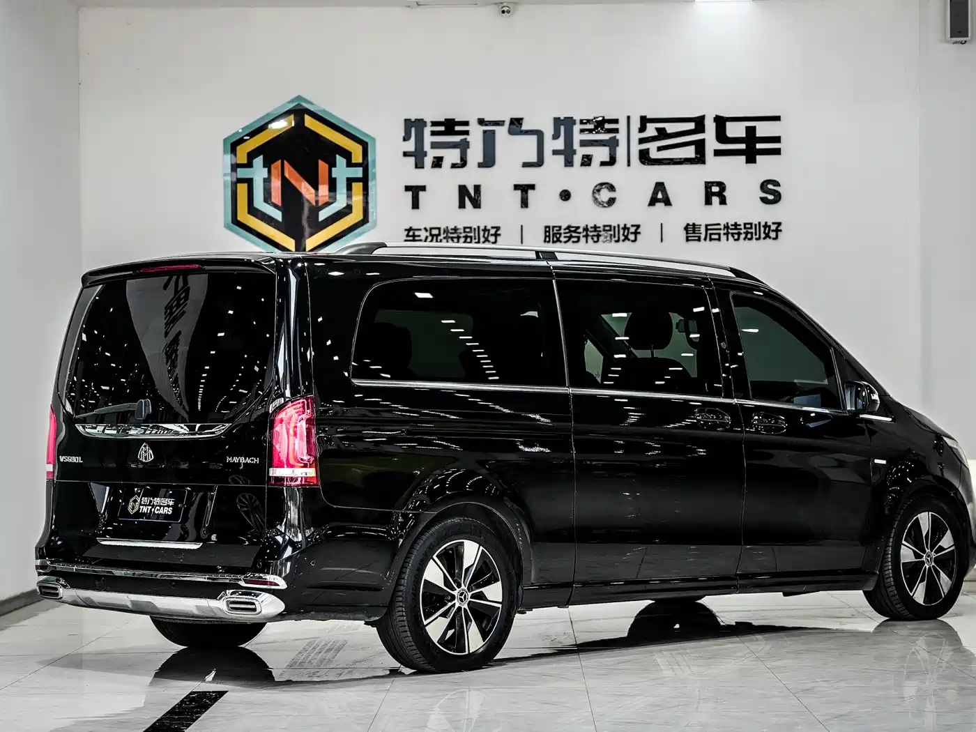 Mercedes-Benz V-Class 2020 Model V 260 L Long Wheelbase Luxury фото 6