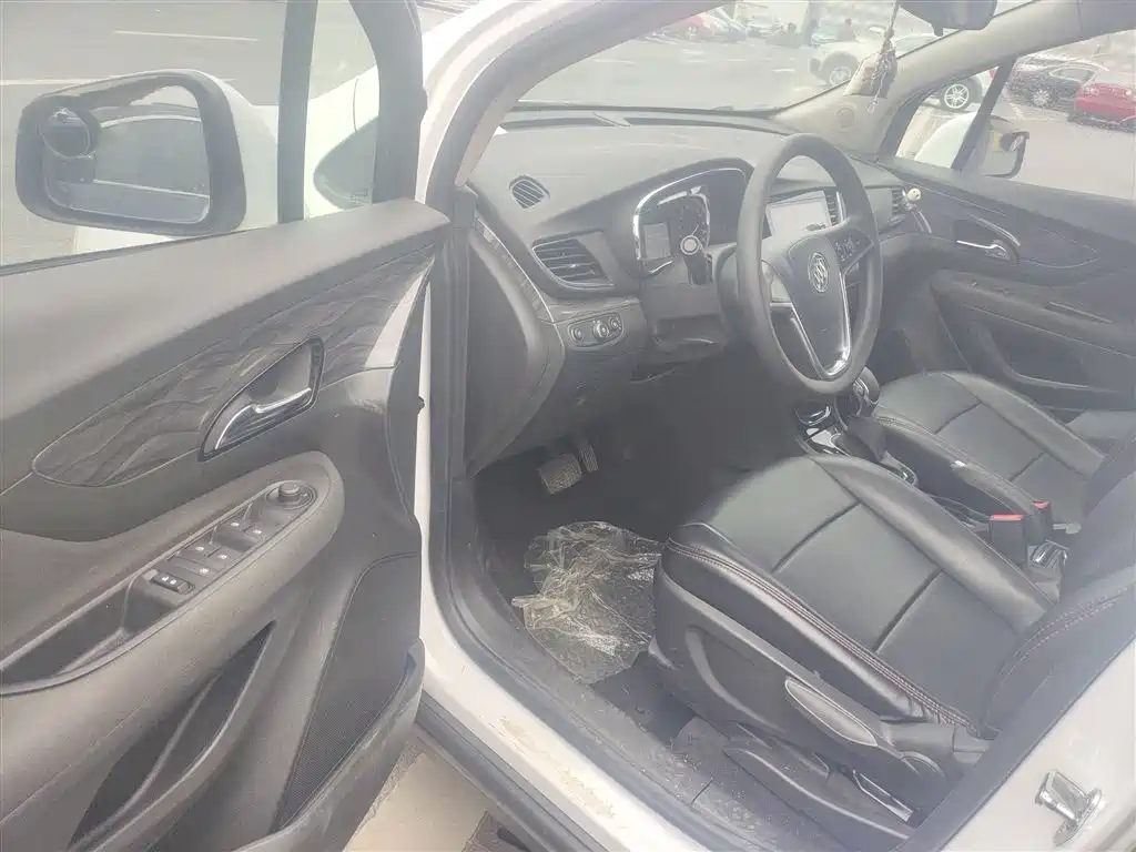 Buick Encore 2017 18T Automatic 2WD Urban Leading фото 16