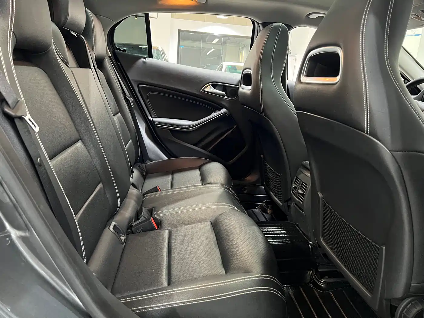 Mercedes-Benz GLA 2017 GLA 220 4MATIC Fashion фото 15