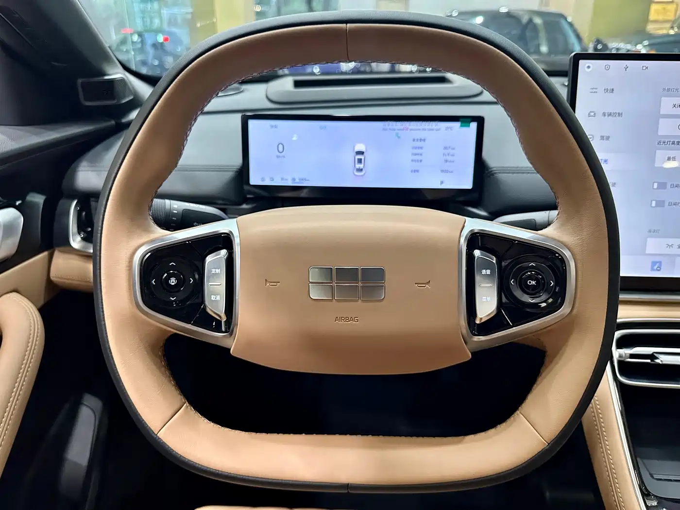 Geely Galaxy Galaxy A7 2025 EM-i фото 13