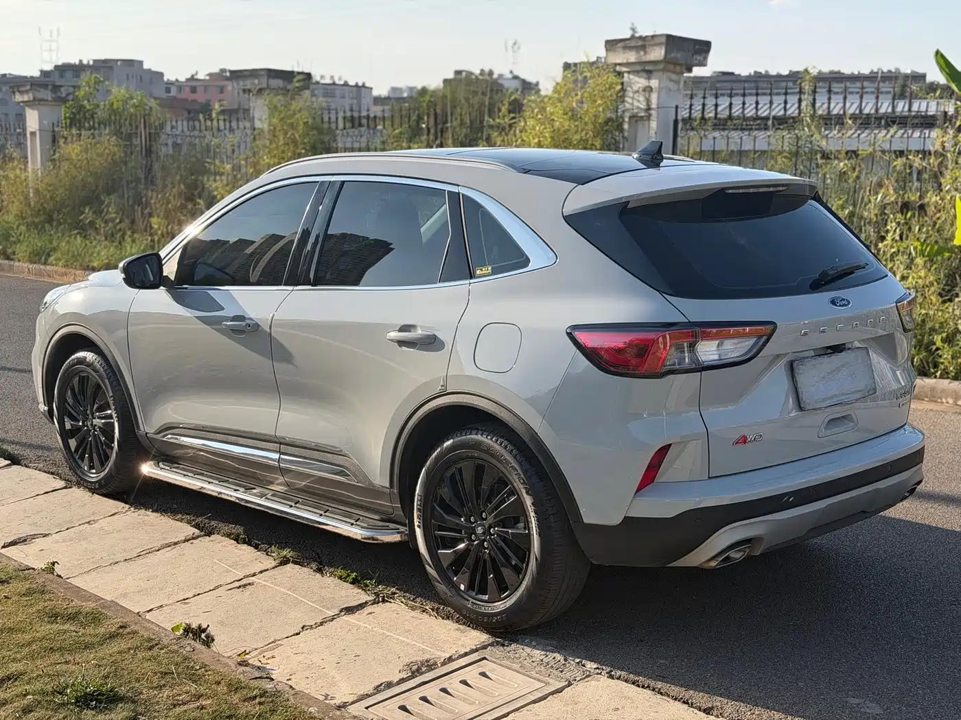 FORD RUIJI