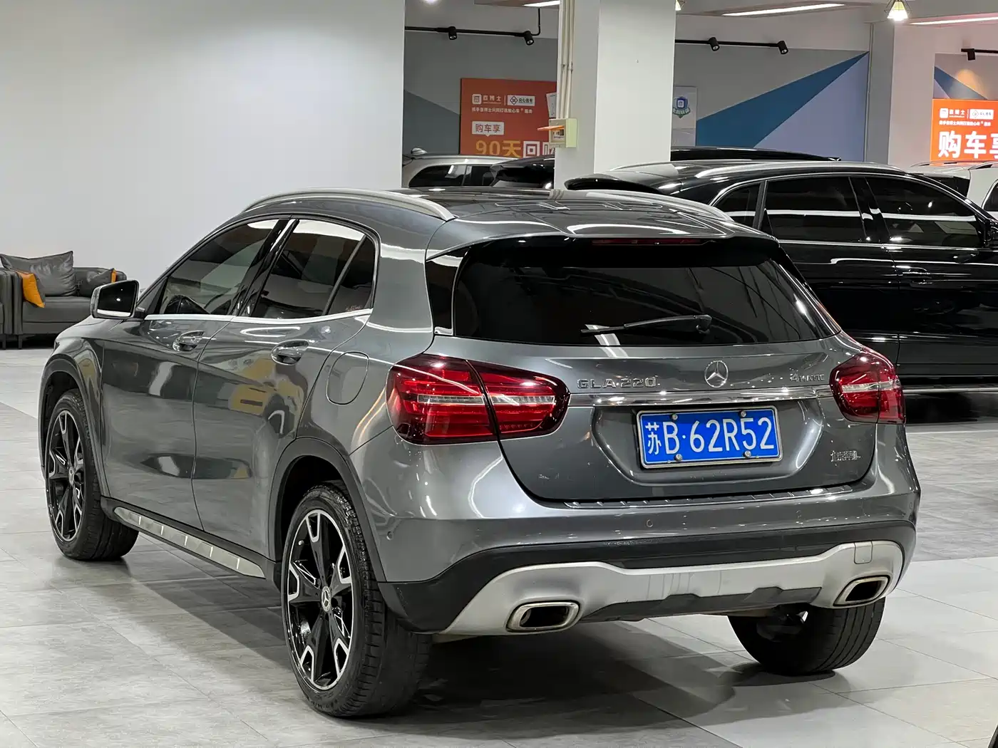 Mercedes-Benz GLA 2017 GLA 220 4MATIC Fashion фото 5