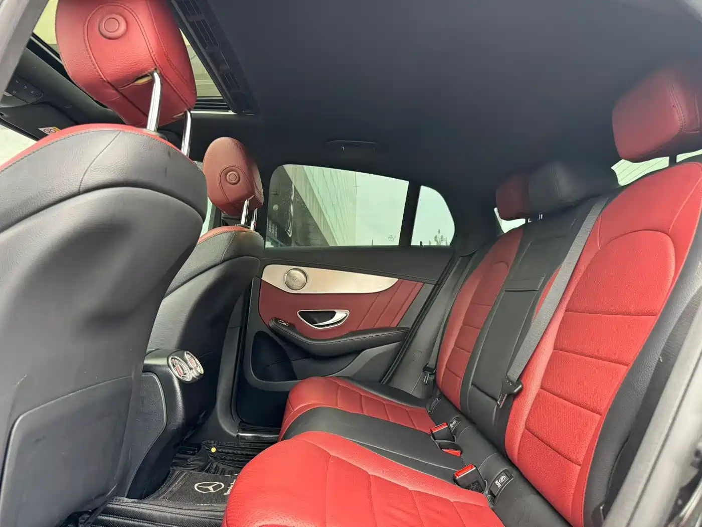 Mercedes-Benz GLC Coupe 2021 2021 GLC 260 4MATIC Coupe SUV