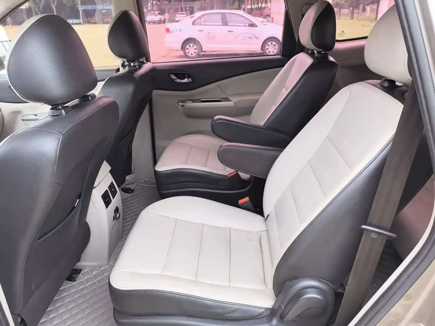 Dongfeng Fengxing Fengxing S500 2016 2016 1.5L Manual Luxury