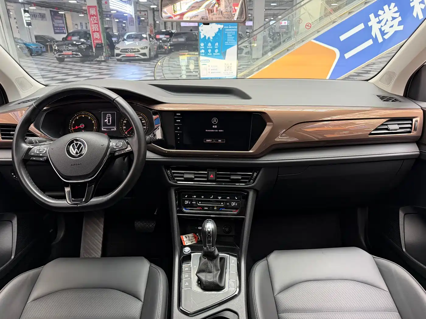 Volkswagen Tharu 2021 280TSI 2WD Luxury Plus фото 10