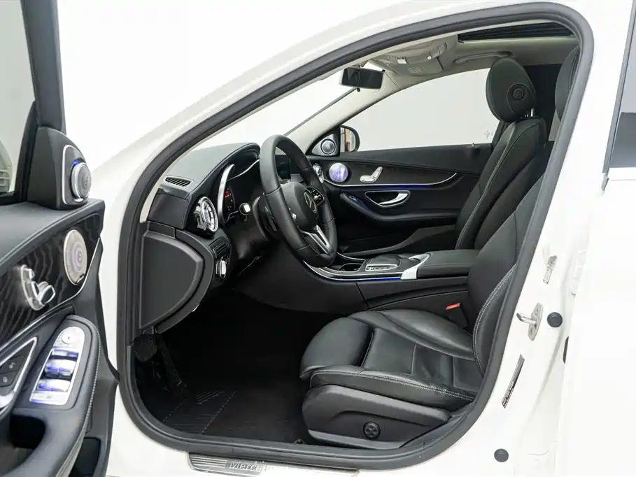 Mercedes-Benz C-Class 2019 C 180 L Fashion Sport Edition фото 17