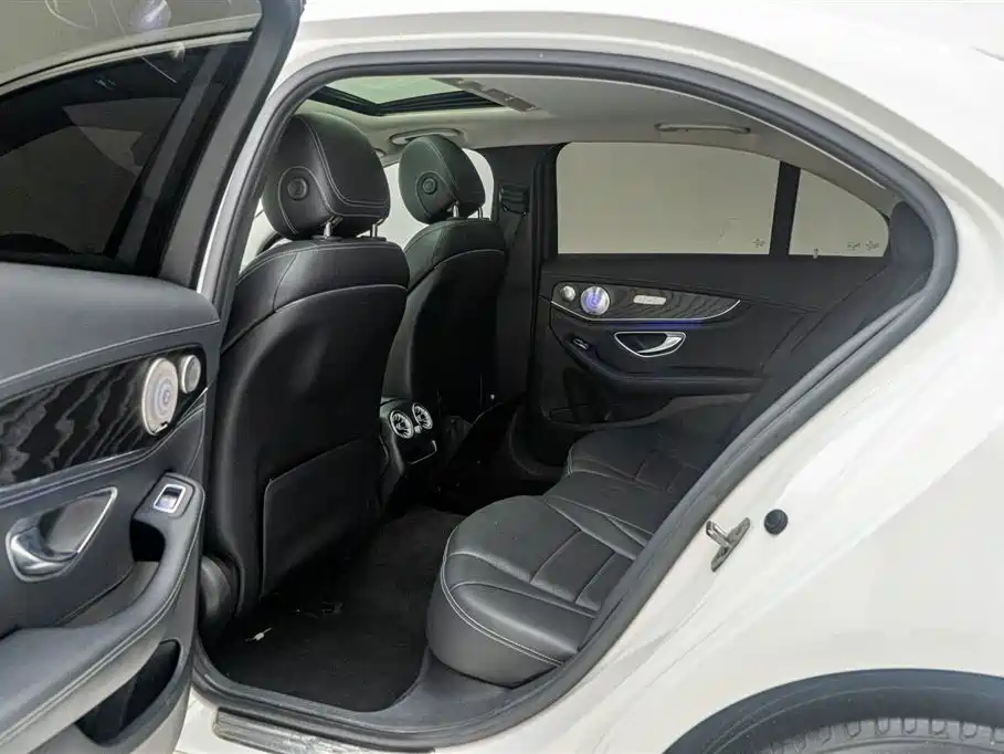 Mercedes-Benz C-Class 2019 C 180 L Fashion Sport Edition фото 18