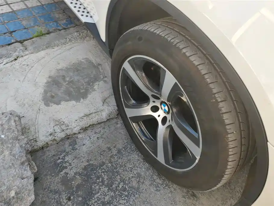BMW X6 2014 xDrive35i Sport фото 6