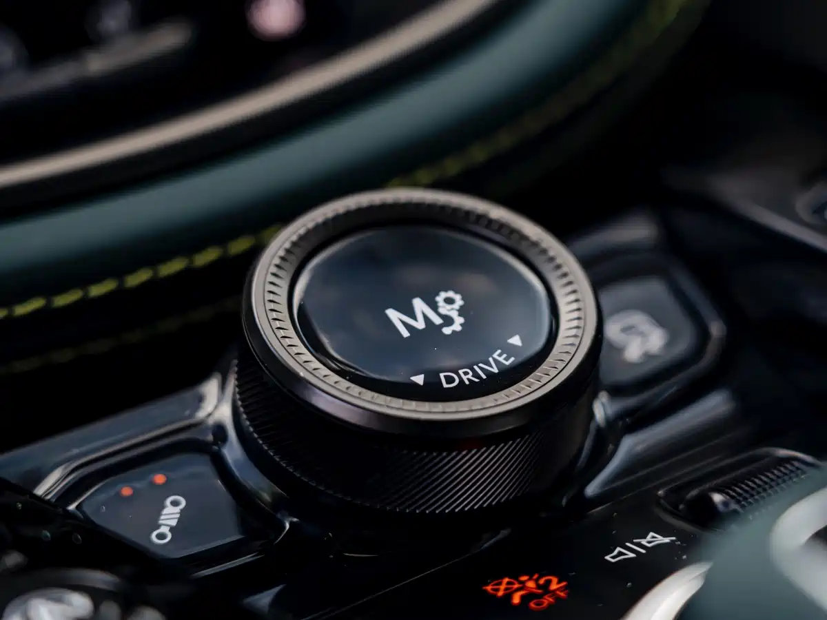 Aston Martin DBX 2023 2023 Model 4.0T V8 707