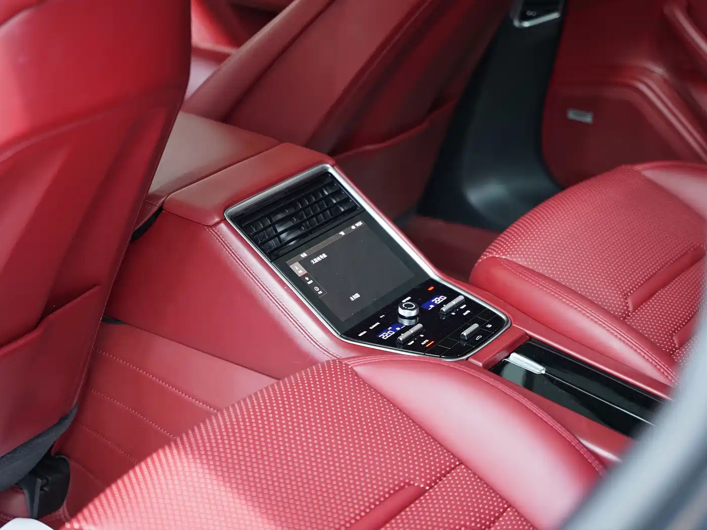 Porsche Panamera 2017 Panamera 4S 2.9T фото 17