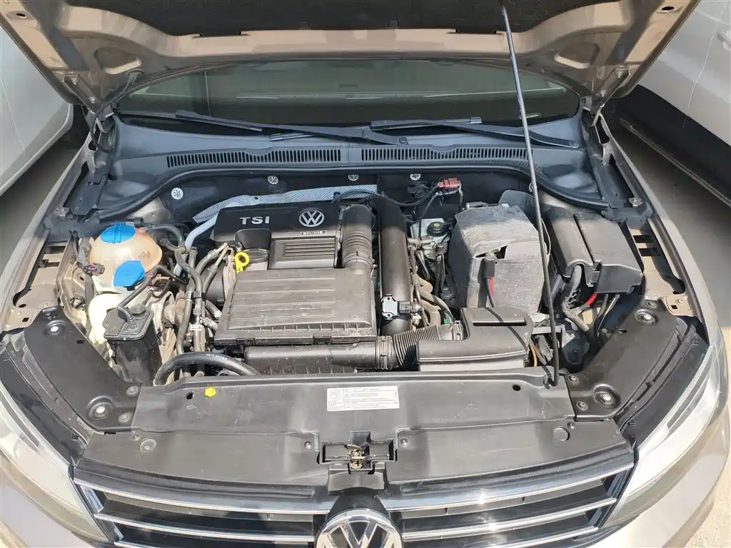 Volkswagen Sagitar 2017 230TSI Automatic Comfort фото 20