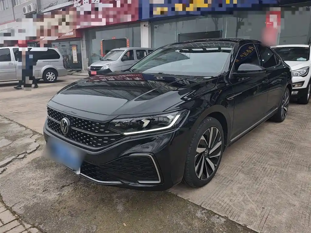 Volkswagen Passat 2023 Facelift 330TSI Starlight Elite Edition фото 2
