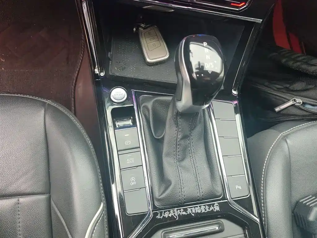 Volkswagen Passat 2023 Facelift 330TSI Starlight Elite Edition фото 14