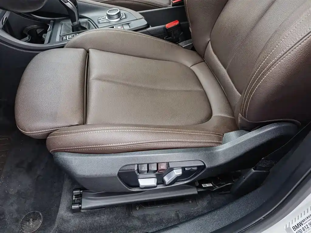 BMW X1 2022 sDrive25Li Leading фото 20