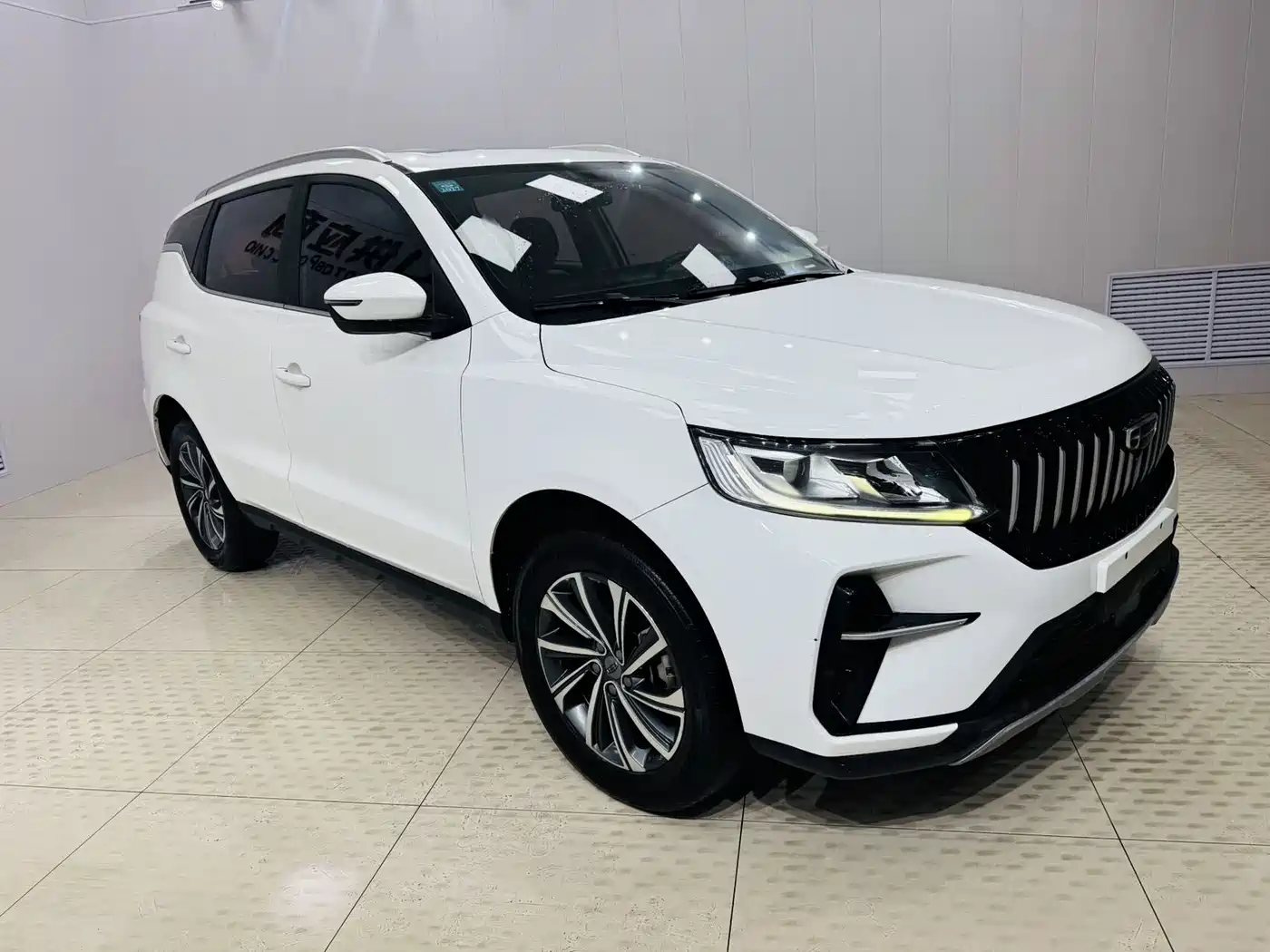 GEELY AUTOMOBILE VISION X6