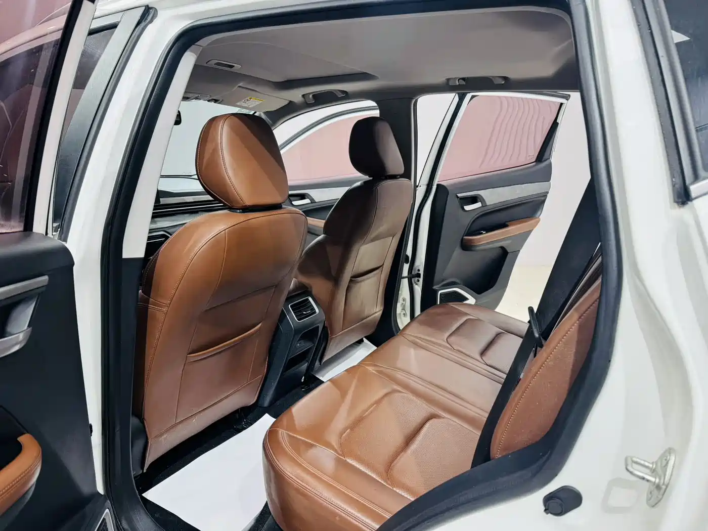 GEELY AUTOMOBILE VISION X6