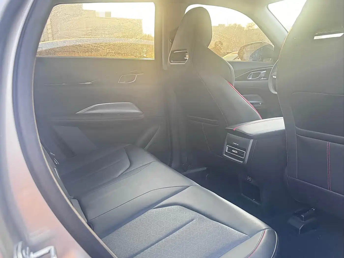 Changan Oshan Z6 2022 2022 Blue Whale 1.5T DCT Intelligent Leader