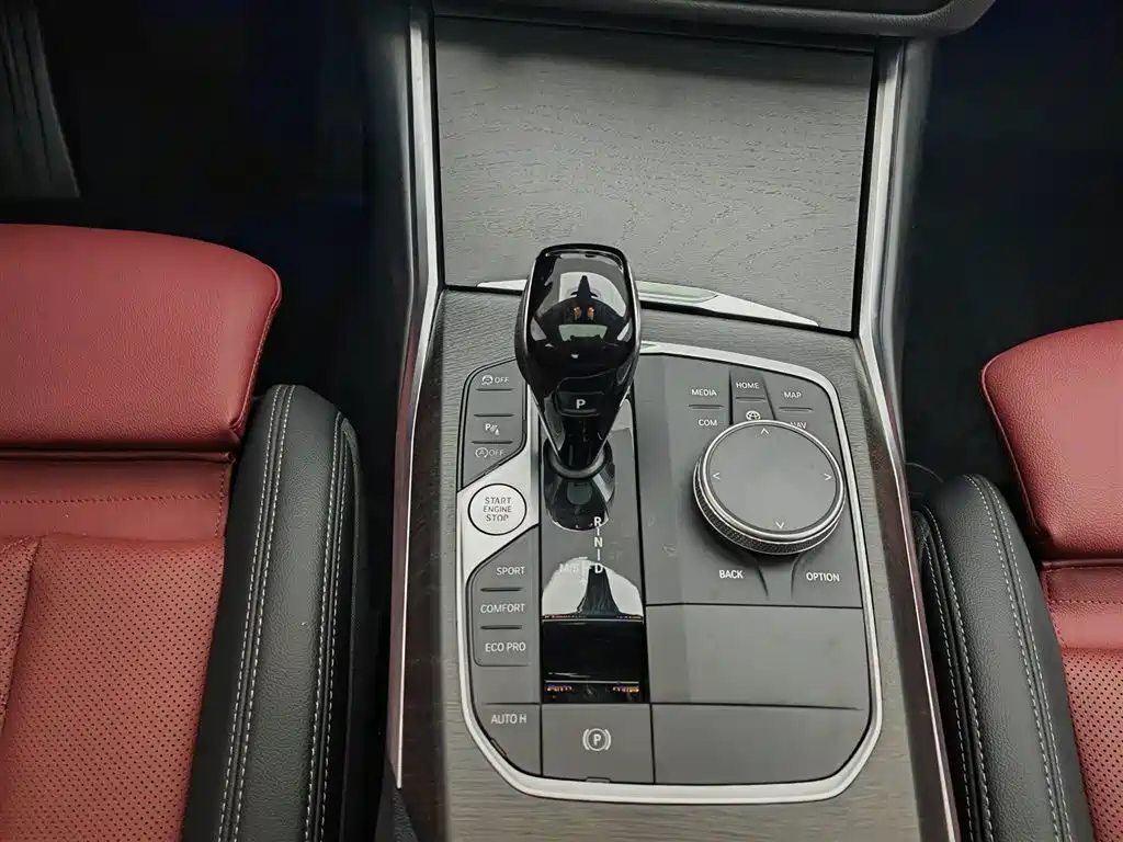 BMW 3 Series 2022 Facelift 325i M Sport Package фото 13