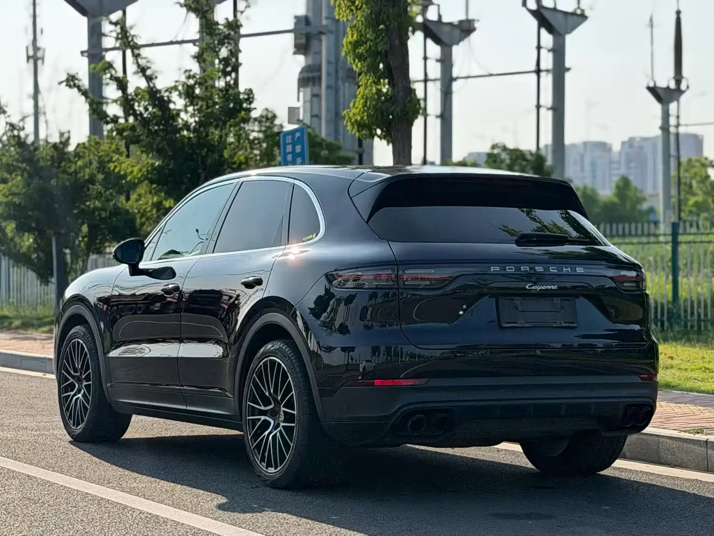 Porsche Cayenne 2019 Cayenne 3.0T фото 4