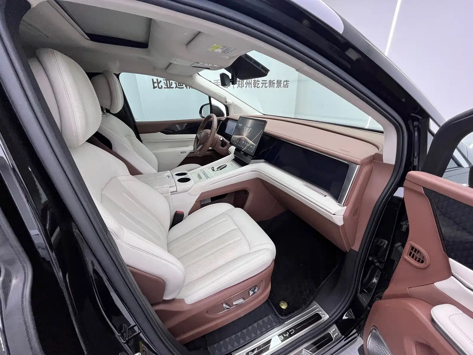 Фото 7 - BYD Xia