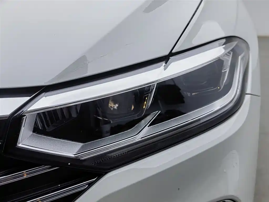Volkswagen Lavida 2024 Model 1.5L Automatic 5 Million Edition фото 7